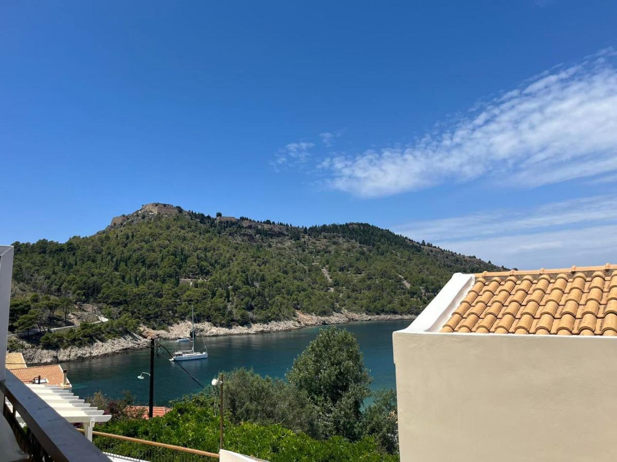 Hotel Vassilis Retreat à Asos Extérieur photo